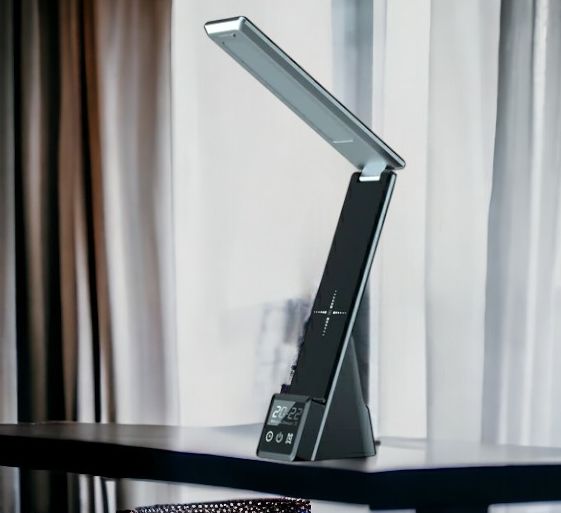 Настольная лампа с беспроводными зарядками, часами и будильником Zeus / Лед лампа с возможность беспроводной зарядки